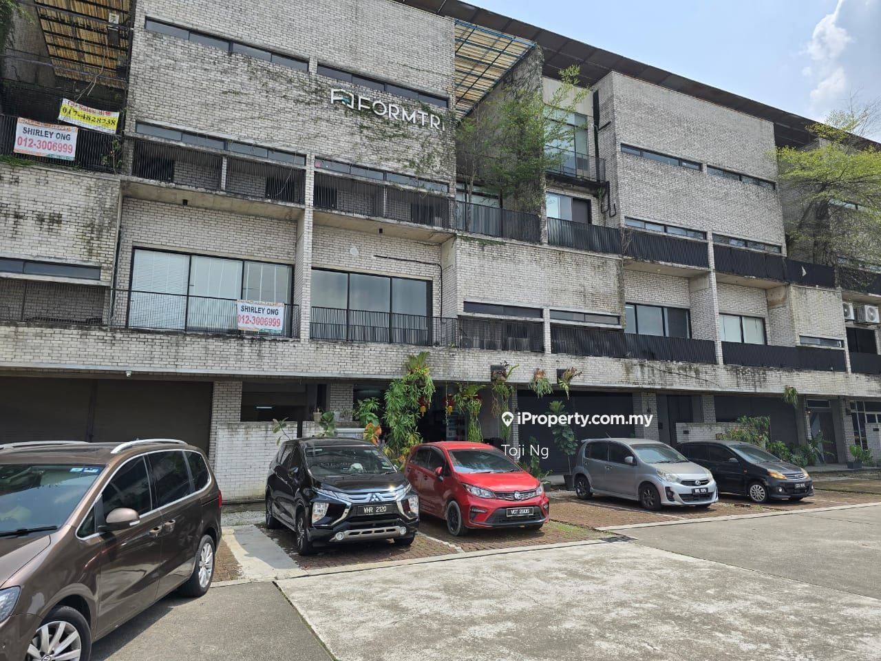 Retail Space in Sungai Buloh — photo 4 of 7