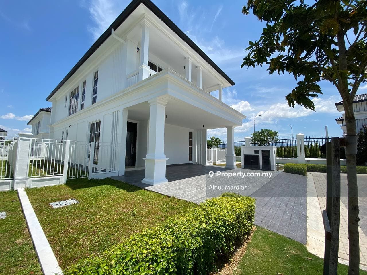 Eco Majestic Semenyih, Semenyih Corner lot Bungalow 6 bedrooms for sale