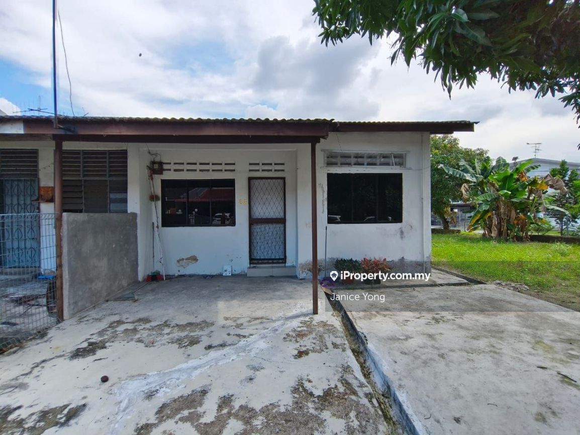 Taman Ungku Tun Aminah, Skudai Corner lot 1-sty Terrace/Link House 3 ...