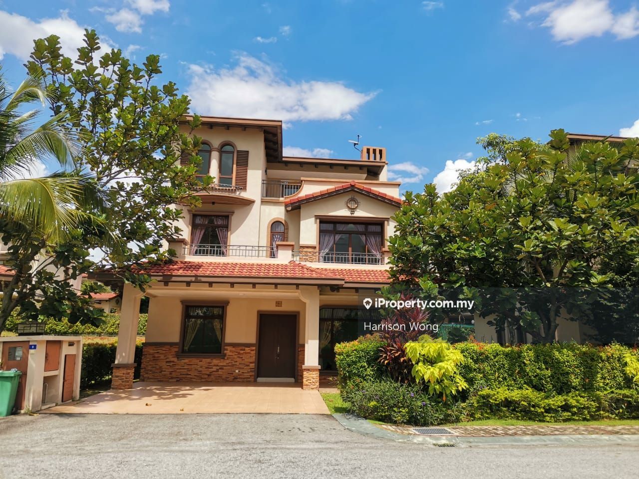 Diamond City, Semenyih, Semenyih Bungalow 6 bedrooms for rent