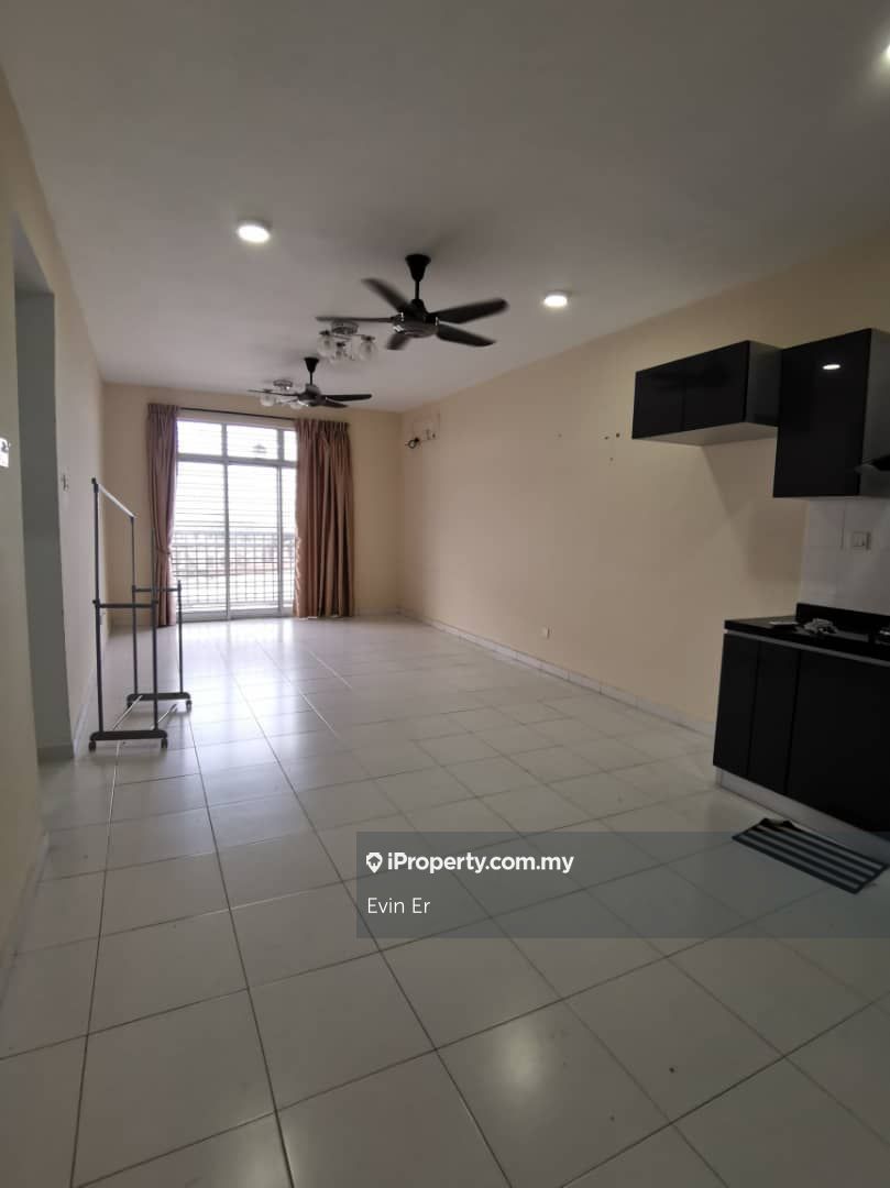 Scott Towers Larkin Jb Condominium 3 Bedrooms For Rent In Johor Bahru Johor Iproperty Com My