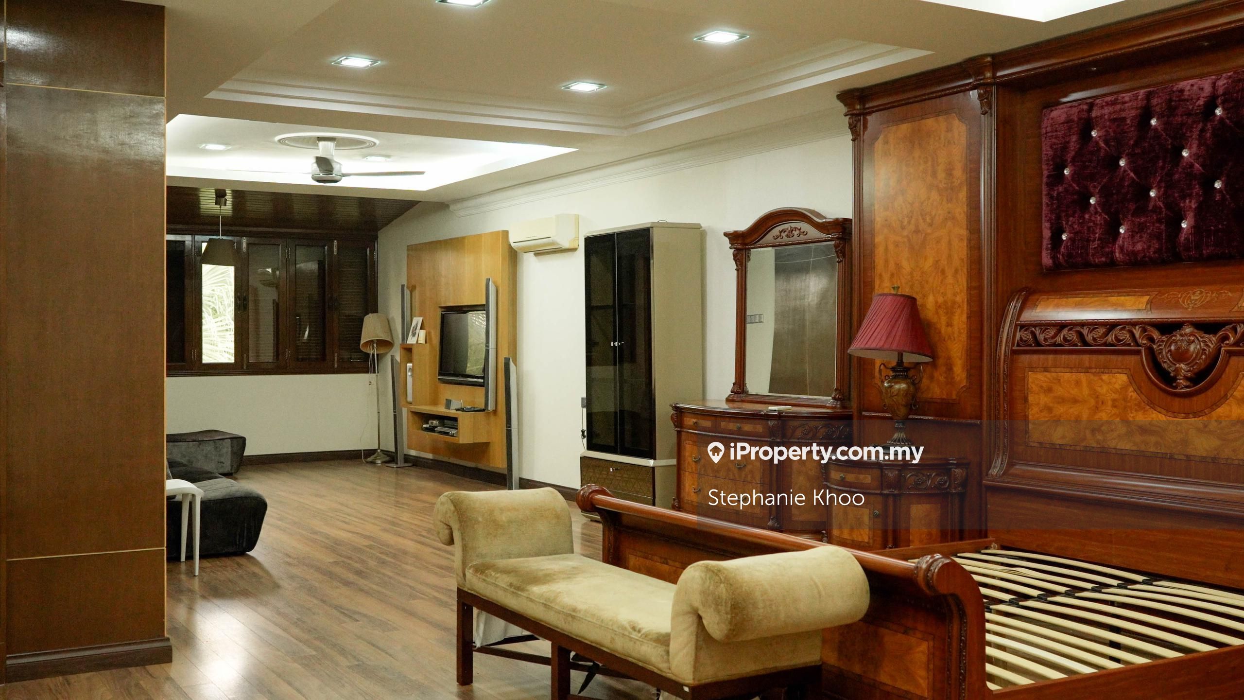Ukay Perdana Ampang, Ampang Semidetached House 7 bedrooms for rent