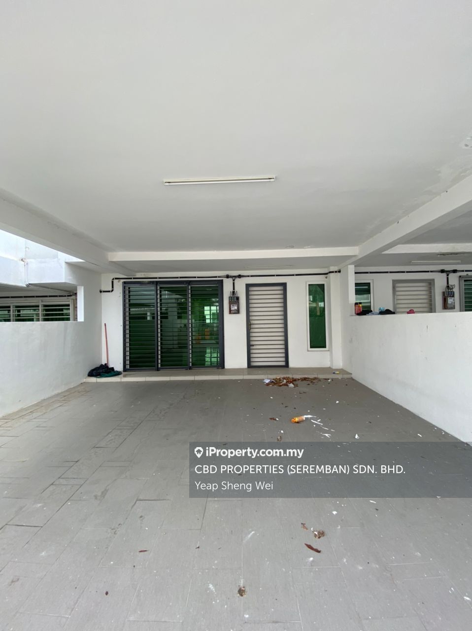 Double Storey Superlink House RENT, Bandar Sri Sendayan