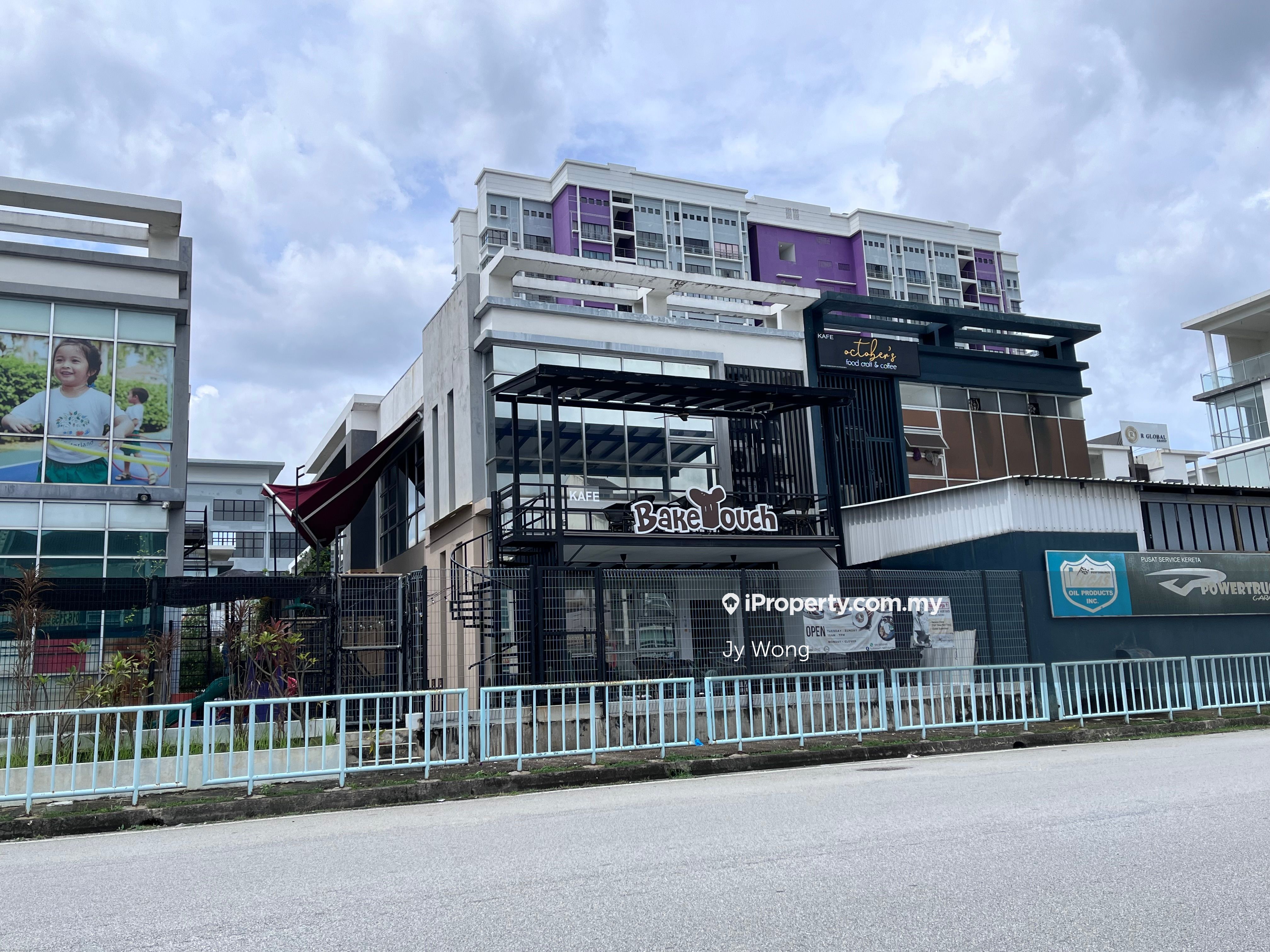 TTDI Dualis Equine Park Commercial Center, Equine Park, Seri Kembangan