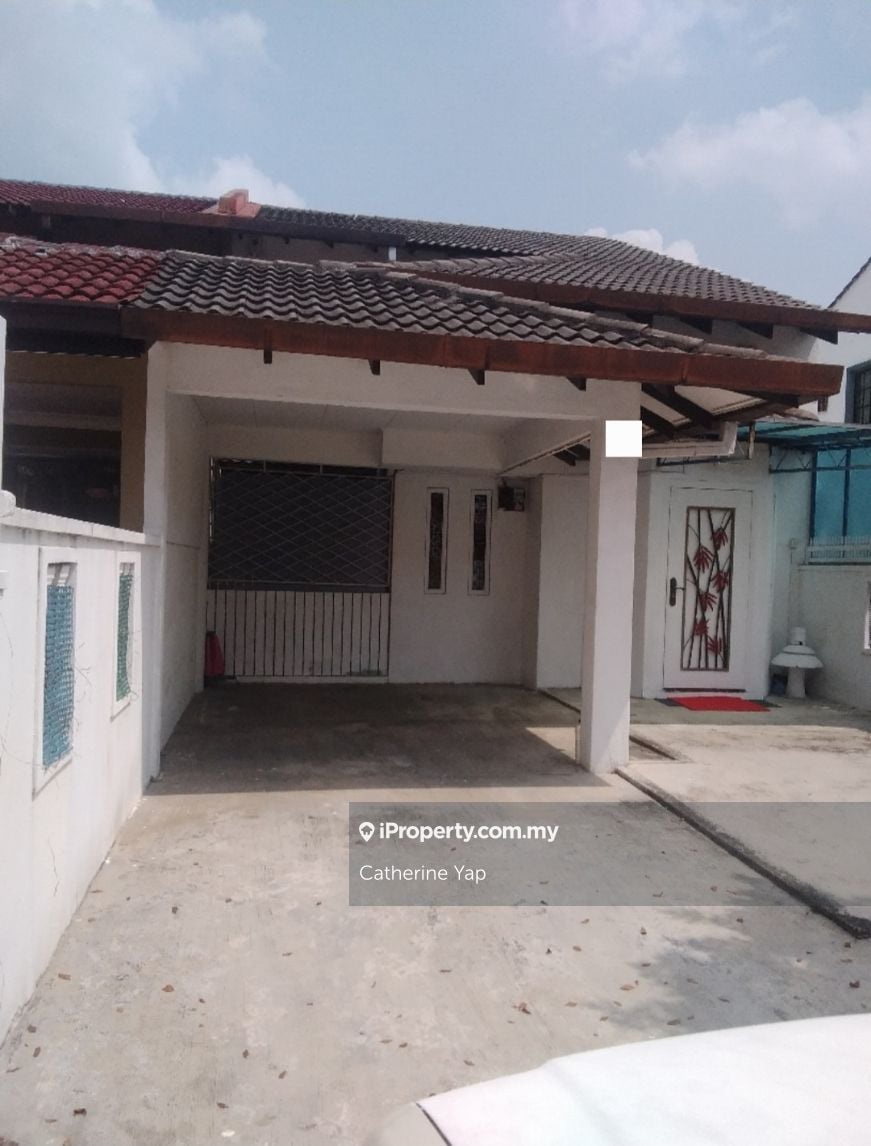 Subang Jaya USJ 1.5 Storey End Lot Terrace House , Subang Jaya for sale