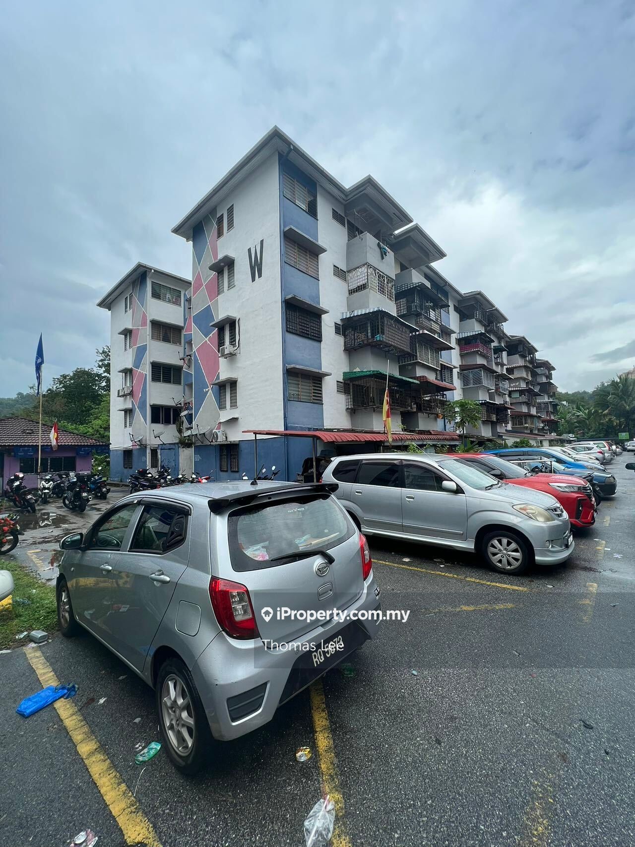Pinggiran Batu Caves Flat 3 bedrooms for rent in Batu Caves, Selangor