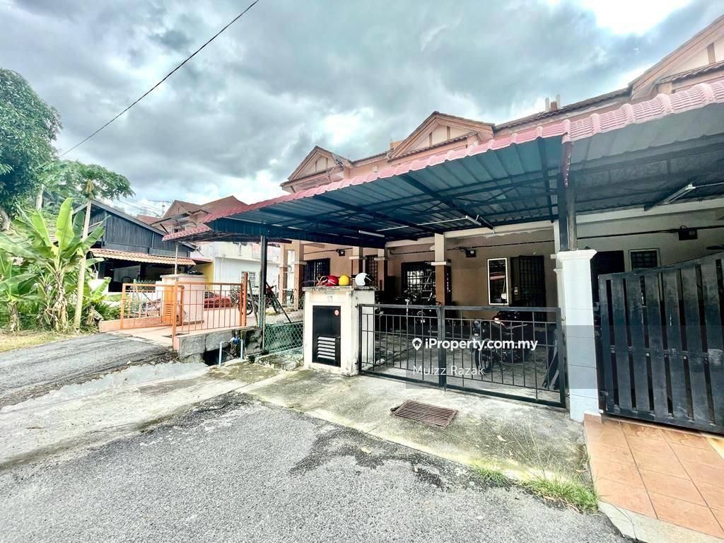 Lorong Azzaharah, Bandar Puncak Alam 2sty Terrace/Link House 4