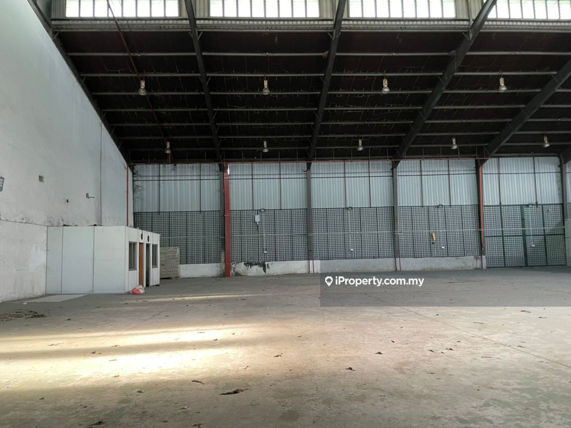 Shah Alam Seksyen 33, Seksyen 33, Shah Alam Corner lot Warehouse for