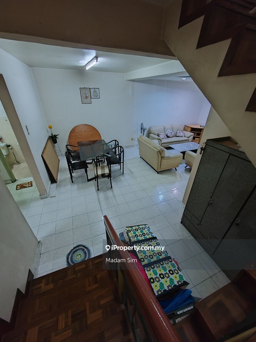 JLN NURI 28 BANDAR PUTRA KULAI, Kulai 2sty Terrace/Link House 4