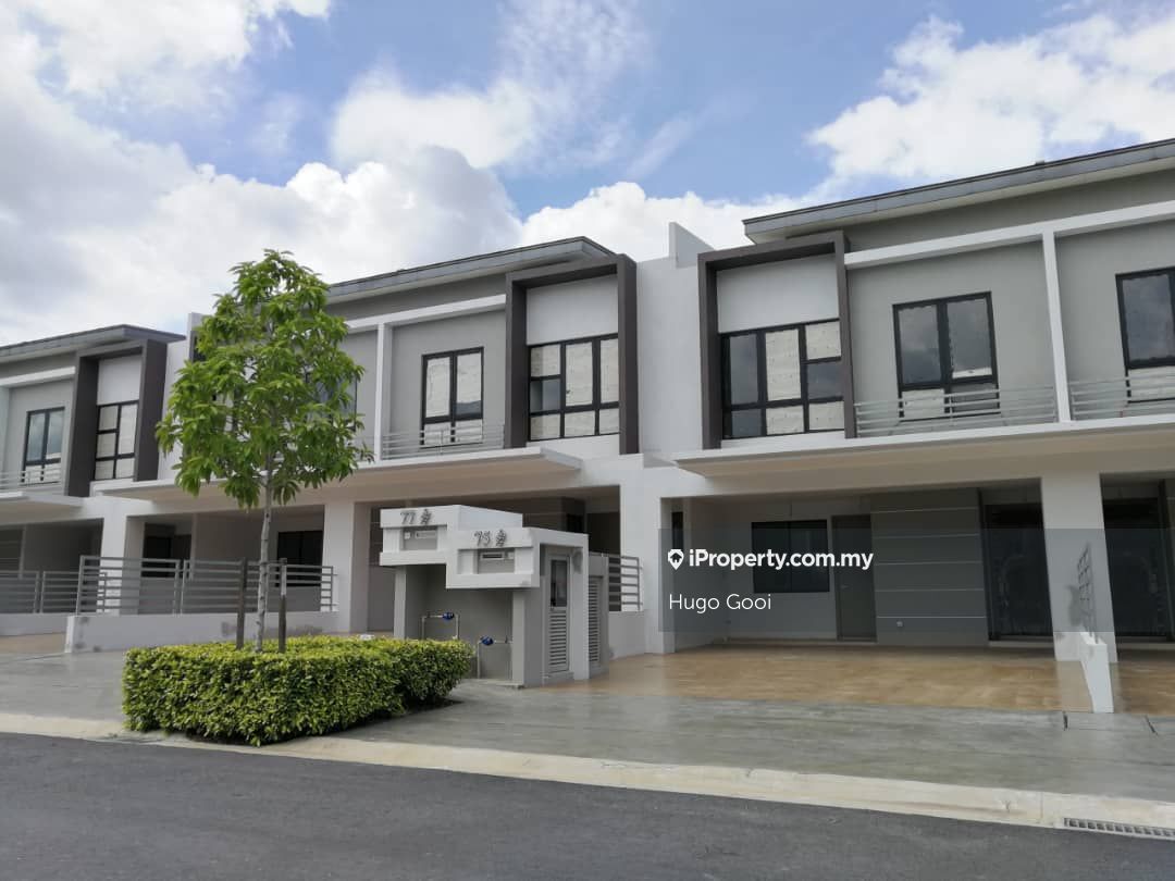Maple Residence, Cyberjaya Intermediate 1sty Terrace/Link House 4