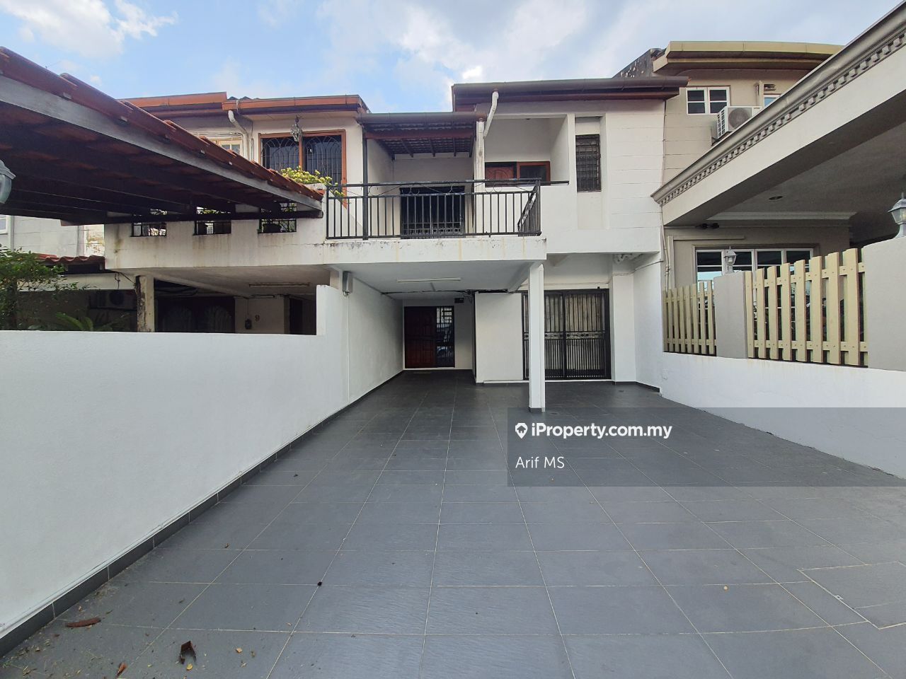 3 Storey Terrace Taman Rasmi Jaya Ampang Ampang 3 Sty Terrace Link House 4 Bedrooms For Sale Iproperty Com My