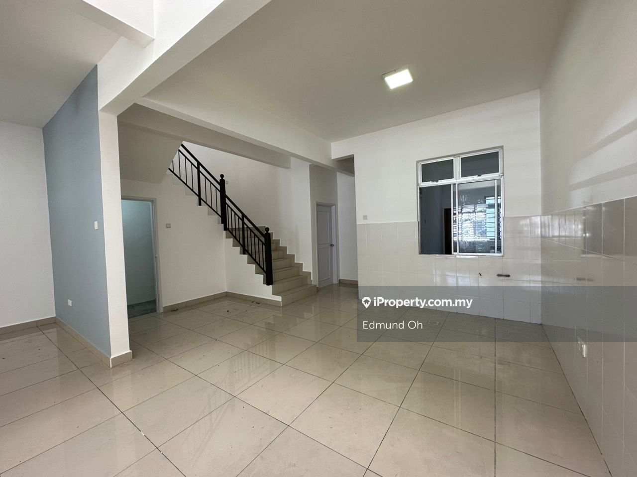 Taman Impian Emas, Johor Bahru Corner lot 2sty Terrace/Link House 4+1