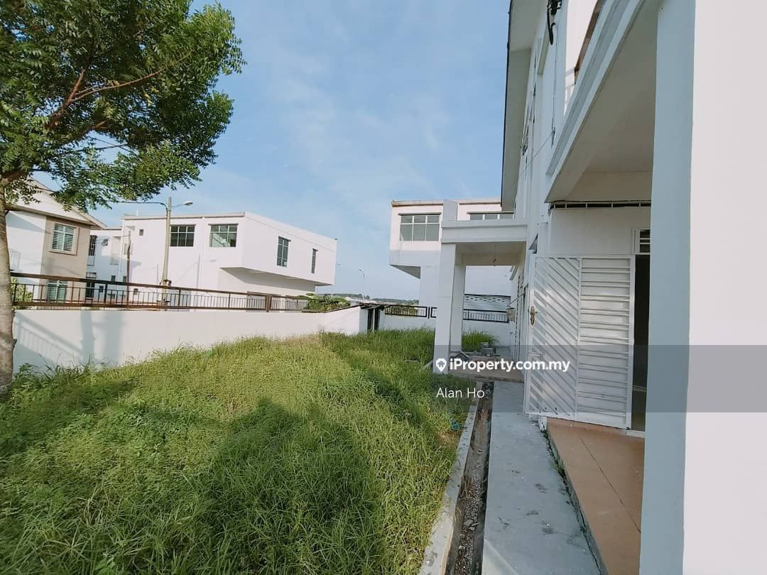 Senai Seelong Kulai Kempas, Senai Corner lot 2sty Terrace/Link House 4