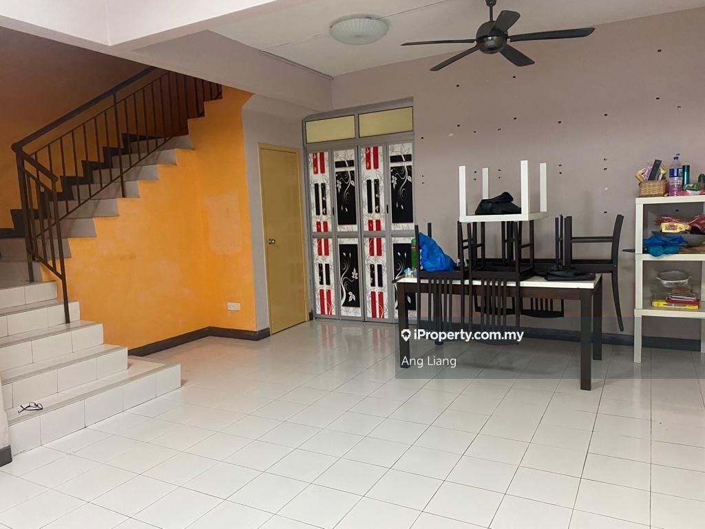 Bandar Putra ,Kulai ,Jalan Merak, Kulai 2sty Terrace/Link House 4