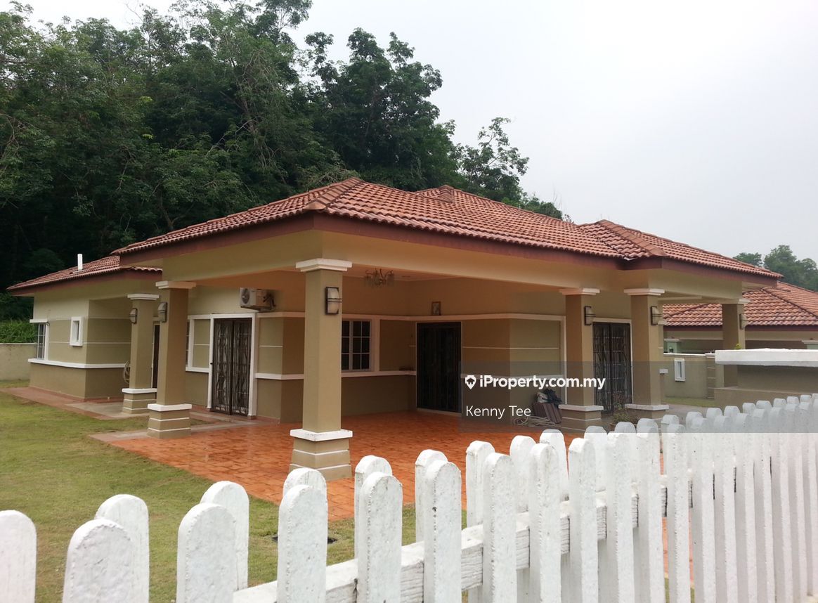 Fully furnished 1 storey bungalow rental , Bandar Sri Sendayan