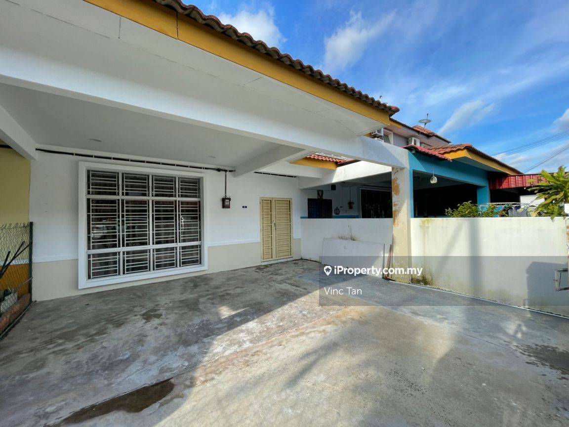 RENOVATED! 2 Storey Permatang Pasir Perdana, Ujong Pasir