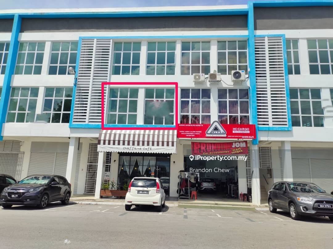 Kuching Shop for rent
