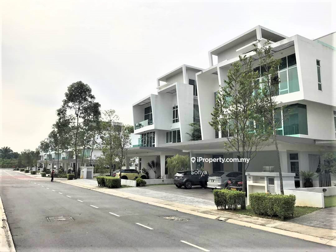 Aspen Garden Residence Cyberjaya, Cyberjaya Intermediate Bungalow 9+1