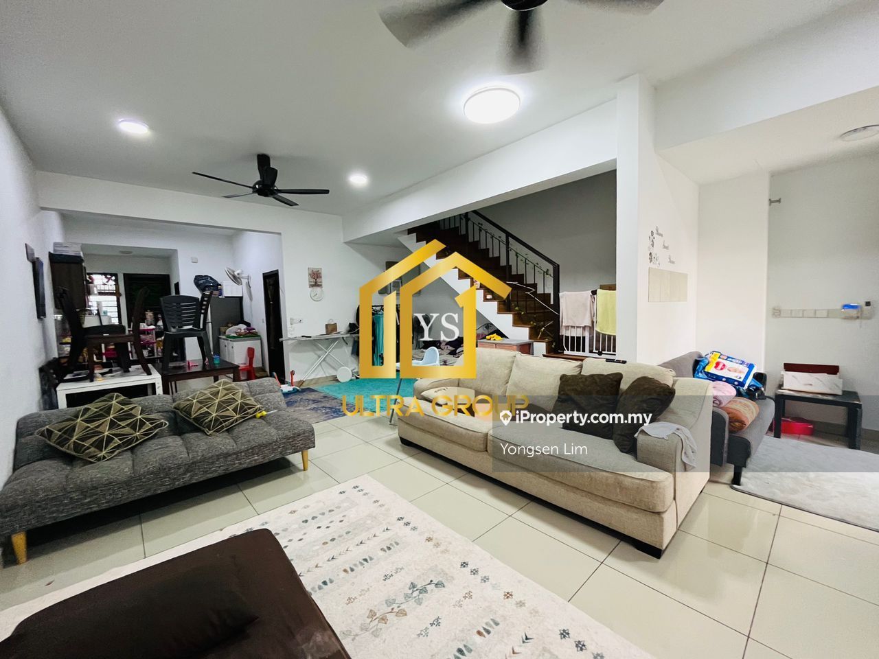 Bandar Bukit Raja Klang Persada Casira Athira Elsa, Bandar Bukit Raja