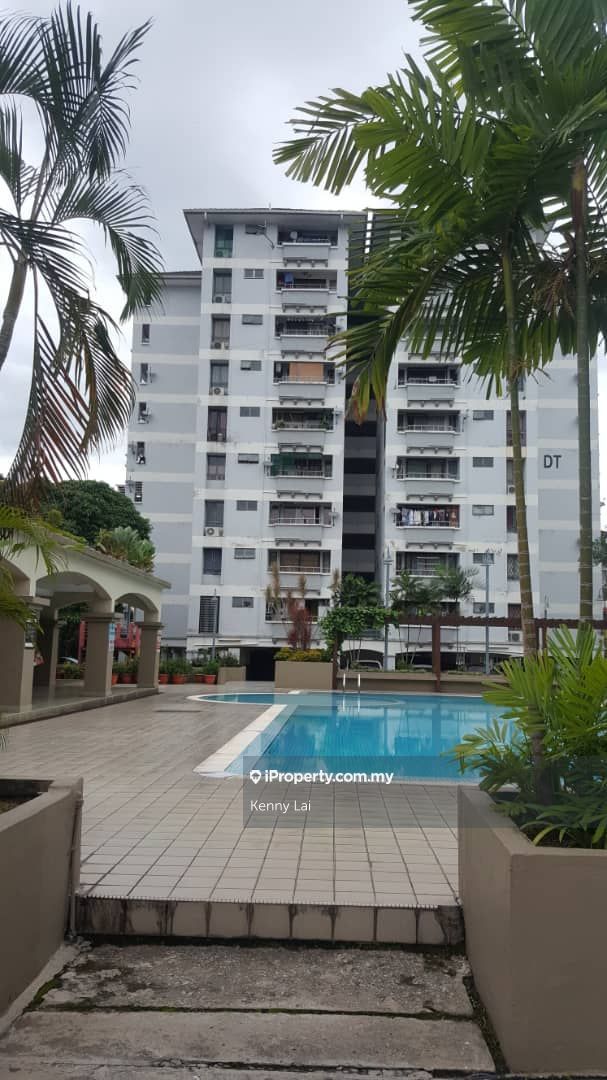 Le Jardin Deluxe Intermediate Condominium 3 bedrooms for sale in Ampang