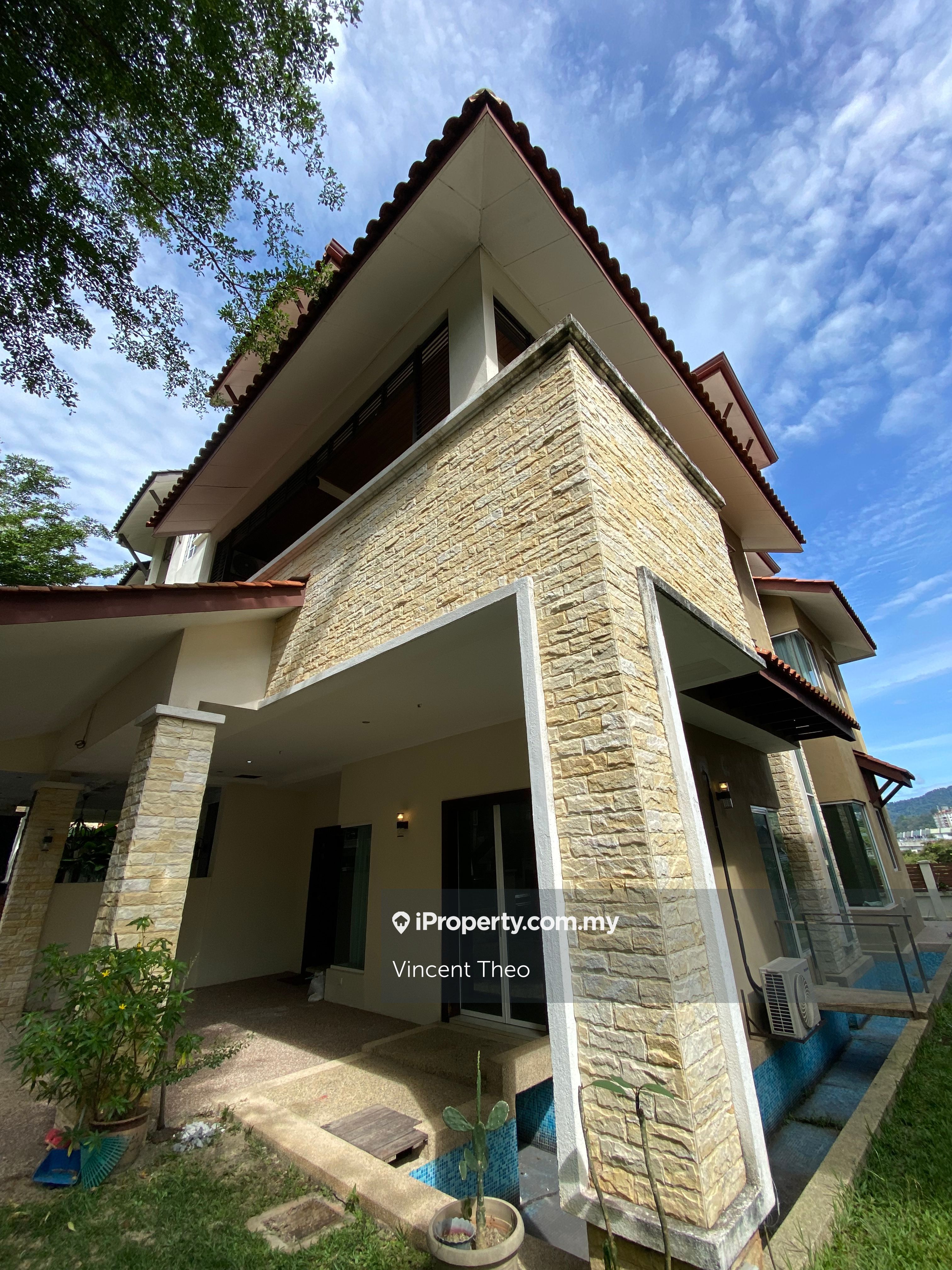 Beverly Heights , Ampang Corner lot Semidetached House 6 bedrooms for