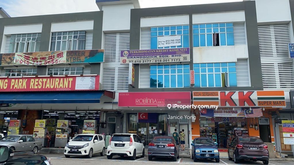 ShopLot Taman Nusaria Gelang Patah, Taman Nusaria Gelang Patah, Gelang Patah