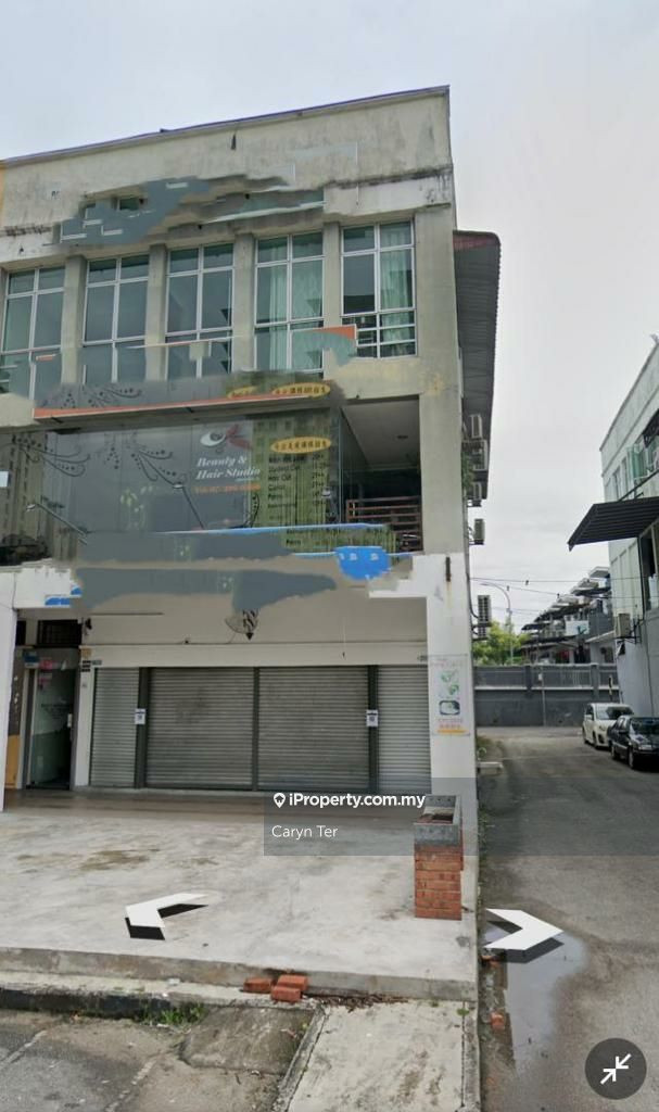 Taman Mount Austin 3 Storey Shoplot For Sale, Johor Bahru End lot Shop