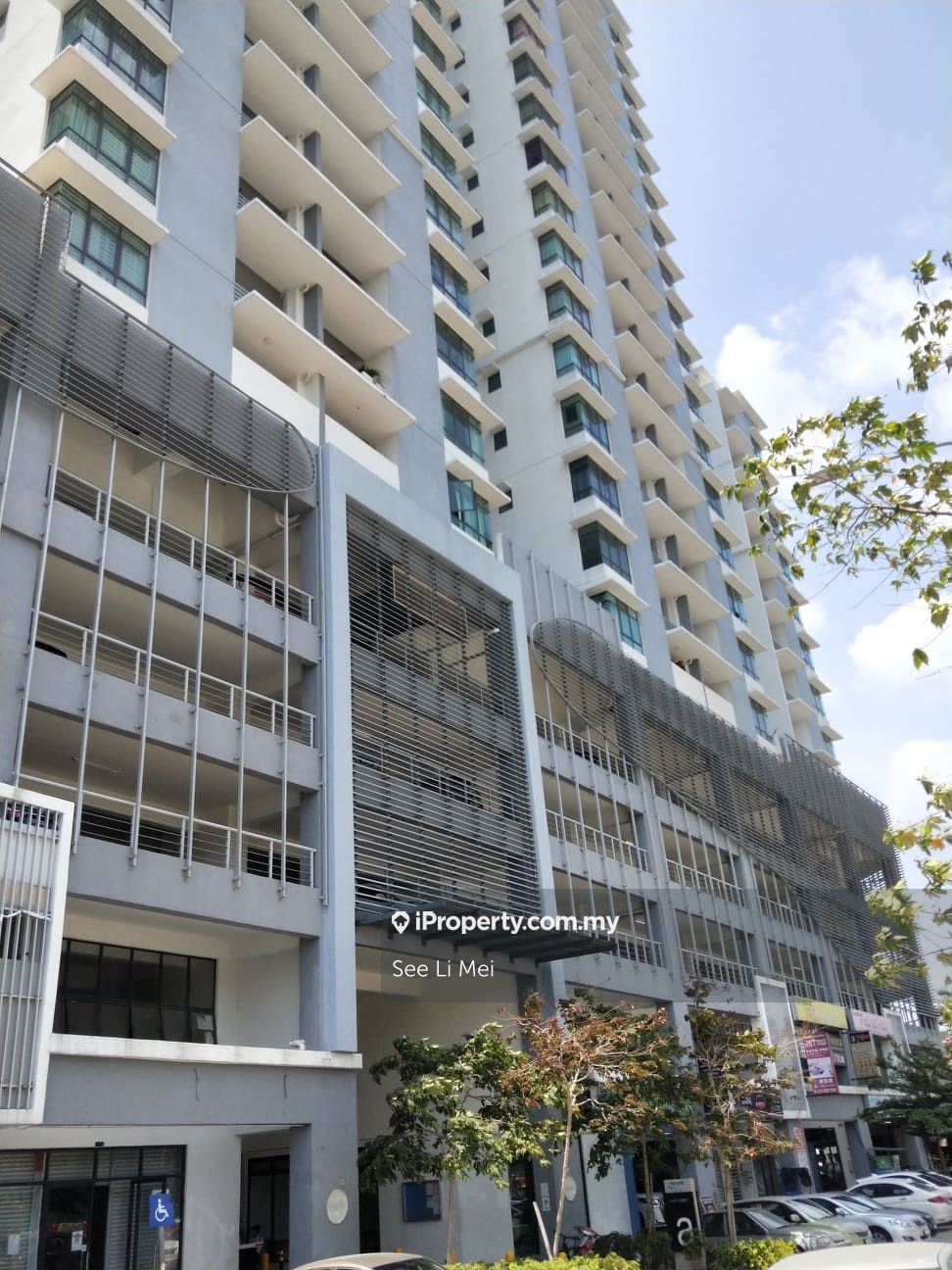 Fortune Perdana Serviced Residence 5 bedrooms for rent in Kepong, Kuala ...