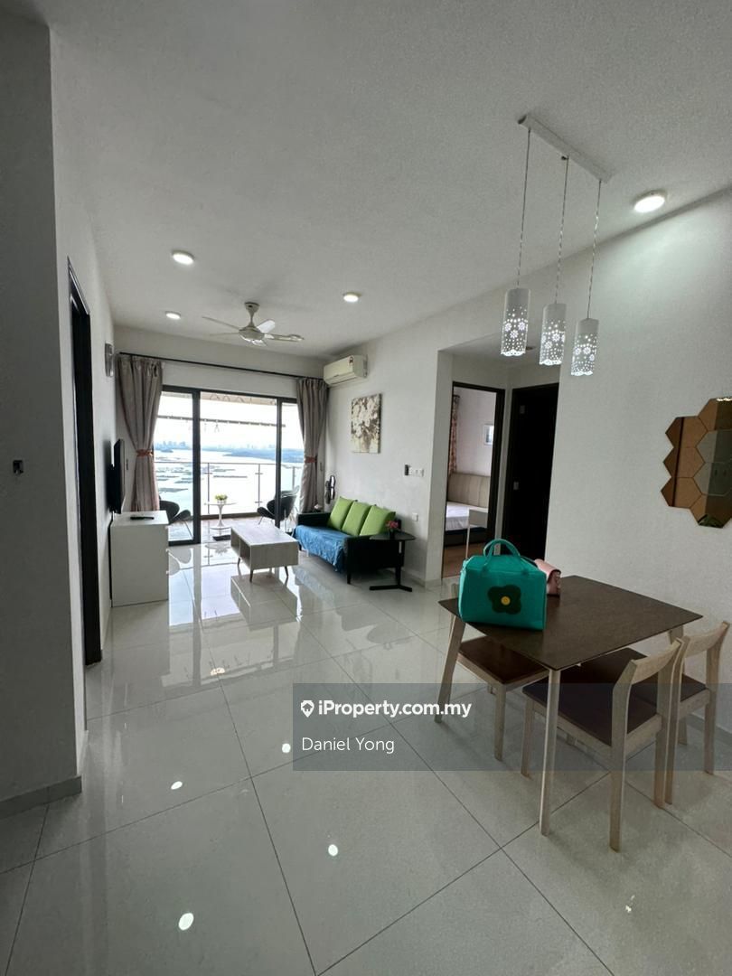 Kings Bay Country Garden Danga Bay Intermediate Condominium 2