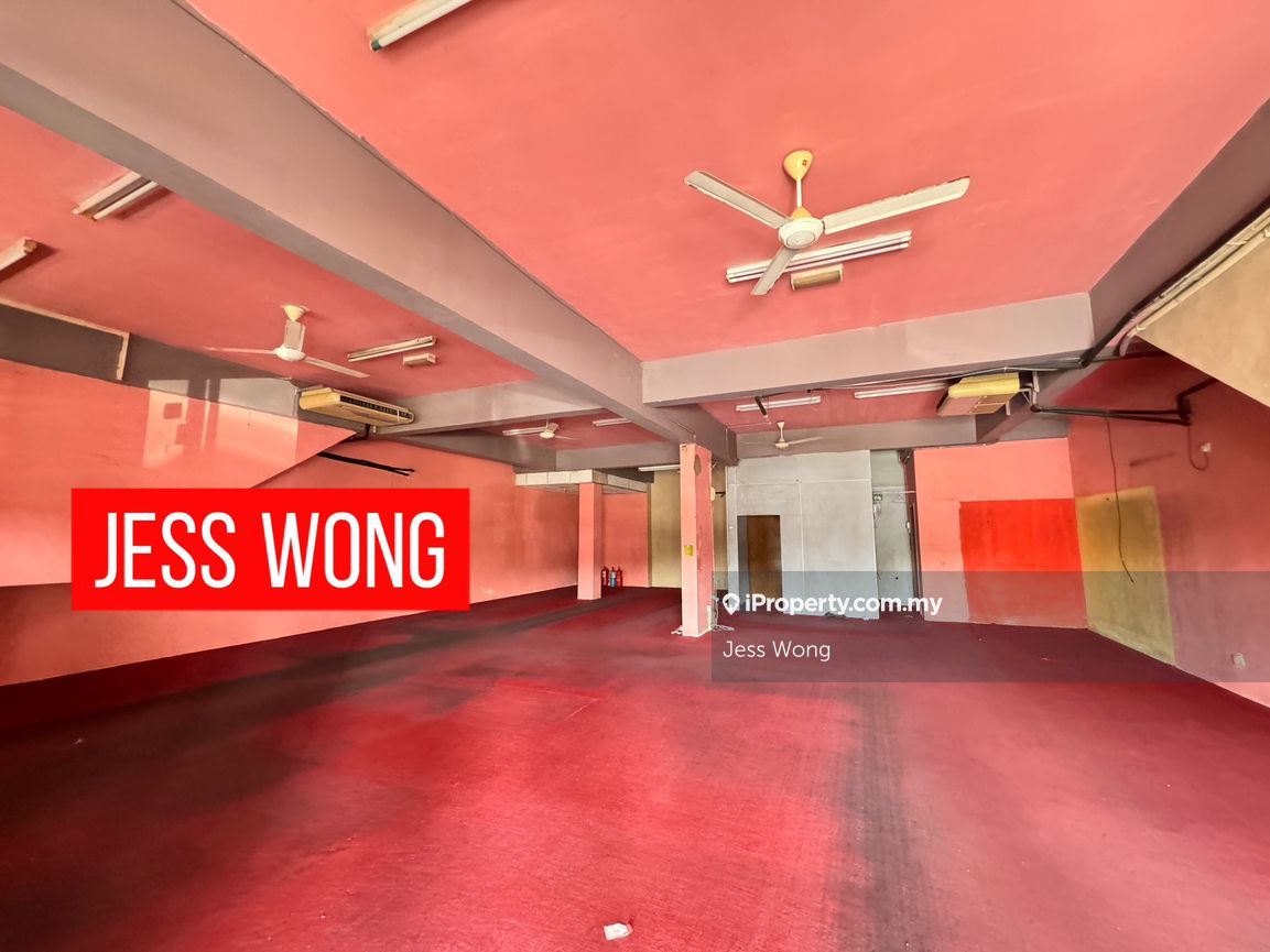 Bayan Lepas Facing Mainroad Shoplot For Rent, Bayan Lepas for rent