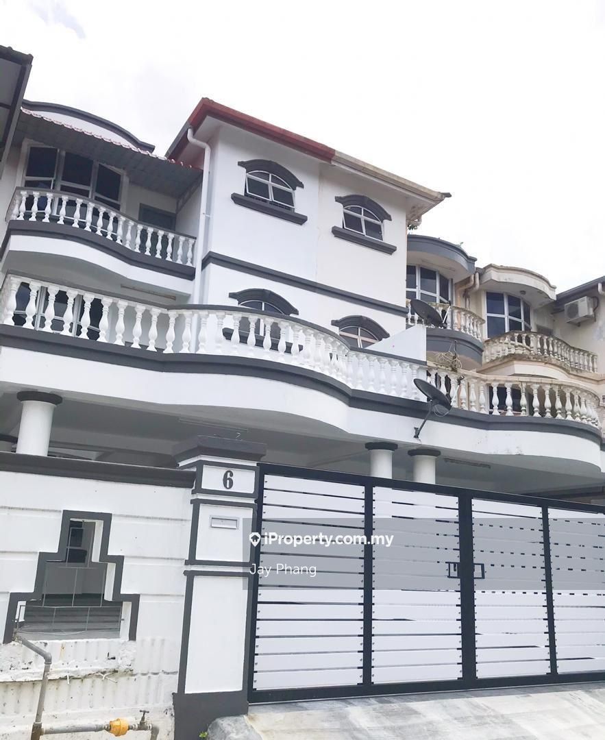 Taman Pulai Utama Pekan Nanas Skudai Pulai Skudai Intermediate 2 5 Sty Terrace Link House 5 Bedrooms For Sale Iproperty Com My