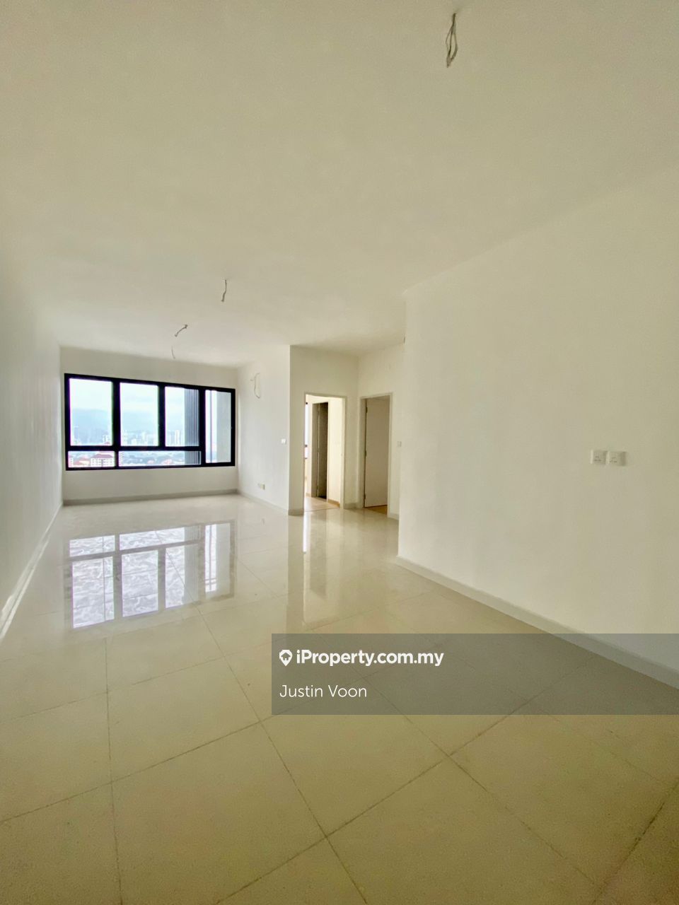 Tuan Residency Serviced Residence 3 bedrooms for sale in Jalan Kuching