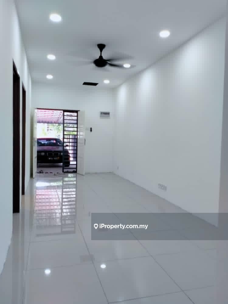 Bukit Sentosa Taman Widuri Rawang Bukit Beruntung Intermediate 1 Sty Terrace Link House 3 Bedrooms For Sale Iproperty Com My