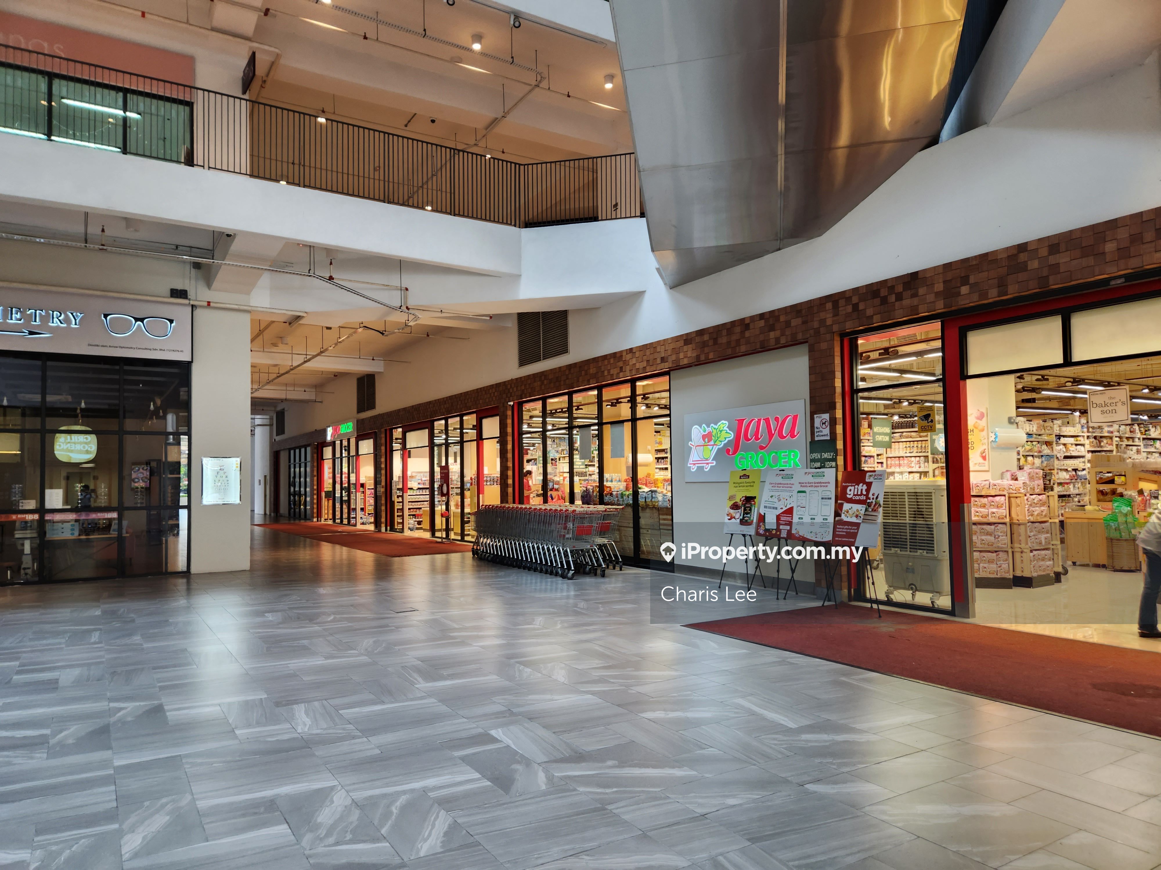 Emporis, Kota Damansara, Kota Damansara End lot ShopOffice for sale