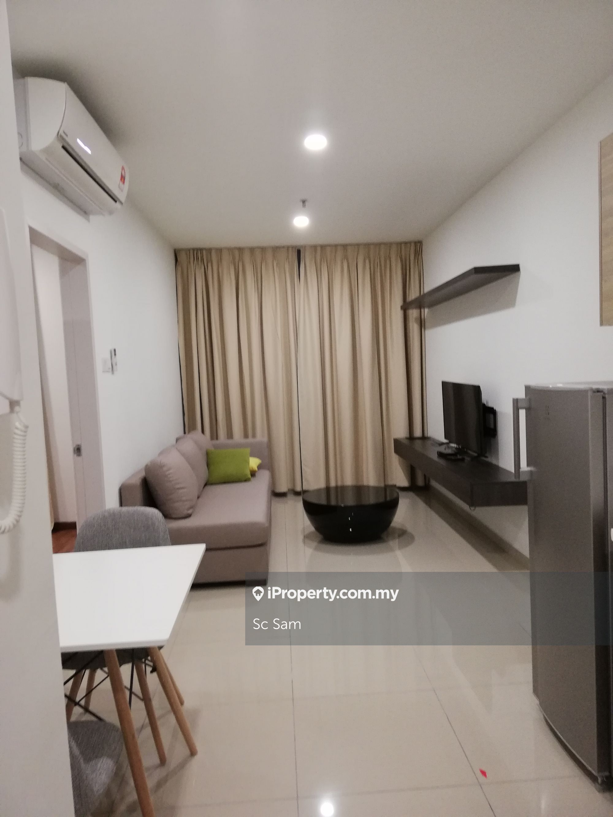 i-Suite @ i-City Soho Serviced Residence 2 bedrooms for rent in I-City ...