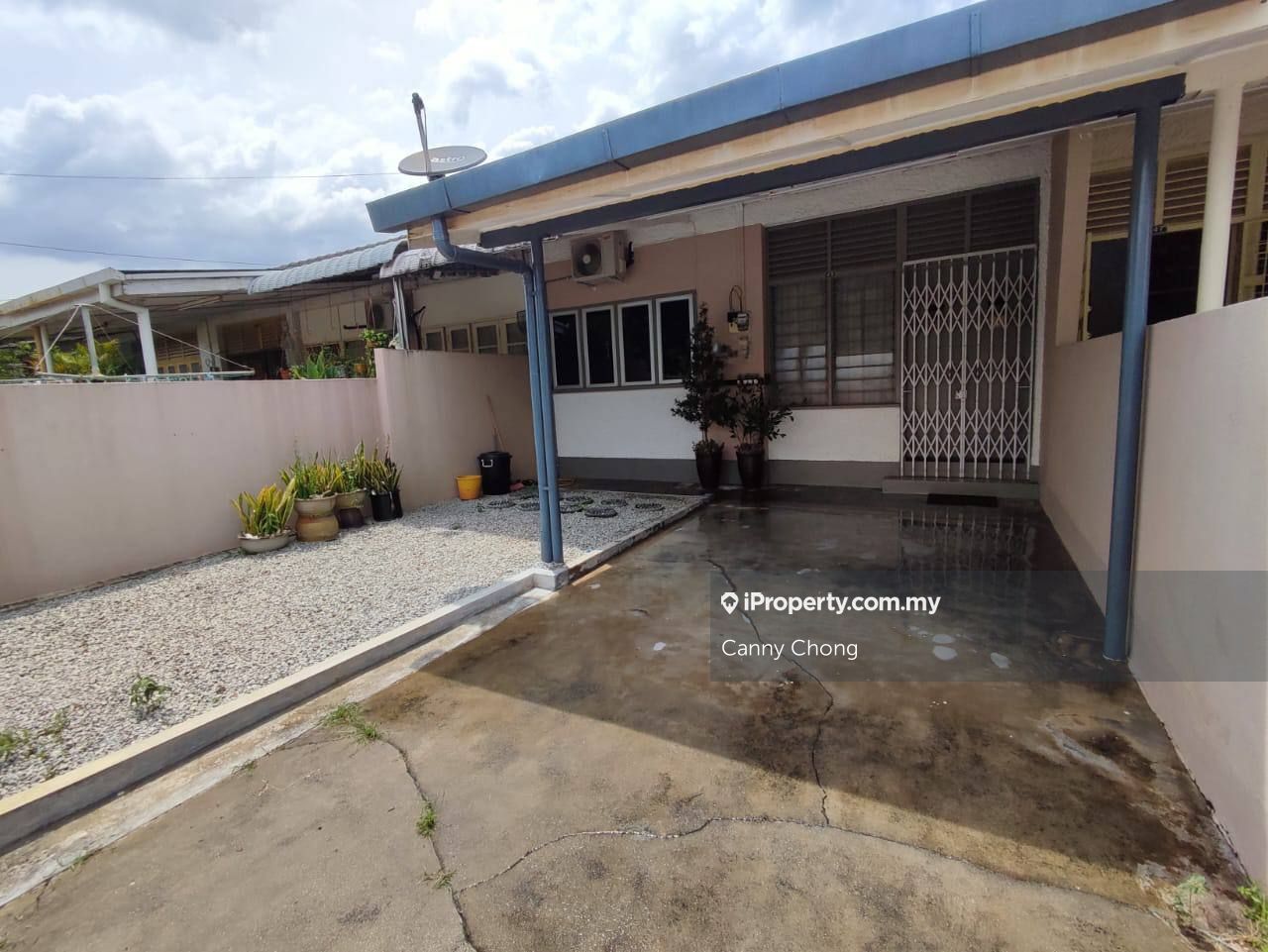 Taman Canning, Ipoh Intermediate 1sty Terrace/Link House 3 bedrooms for rent