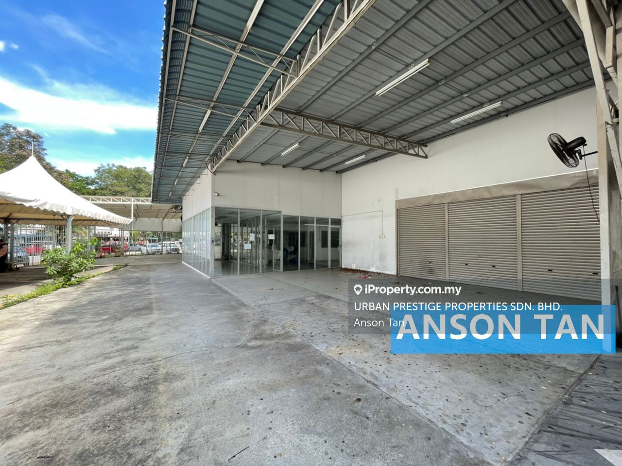 Warehouse / Showroom FOR RENT, Batu Lanchang, Warehouse for rent
