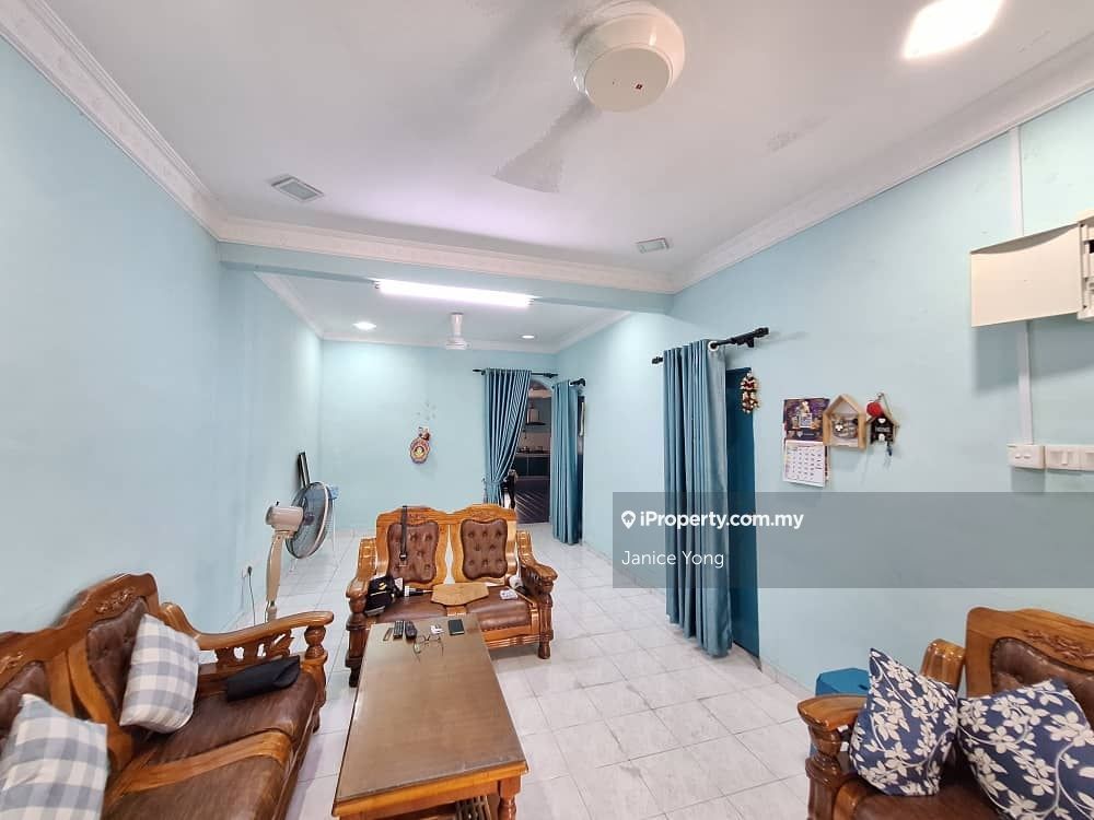 Taman Cantik Kulai, Kulai Intermediate 1sty Terrace/Link House 3
