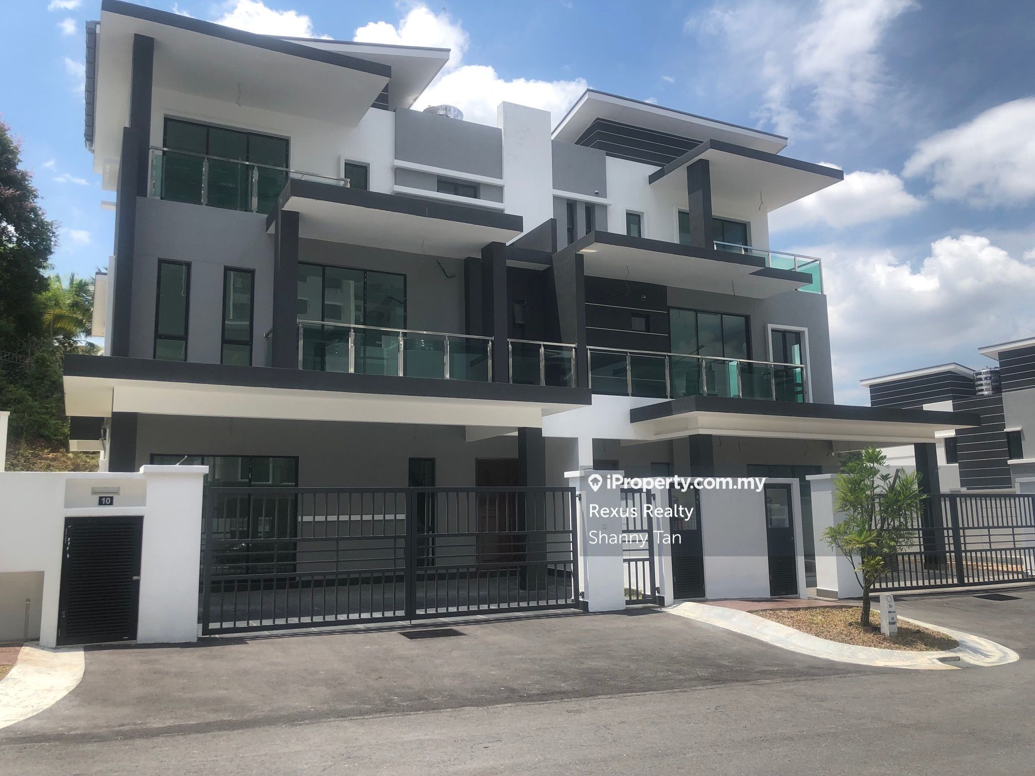 Rafflesia Residence, Bandar Sungai Long for sale - RM1980000 ...