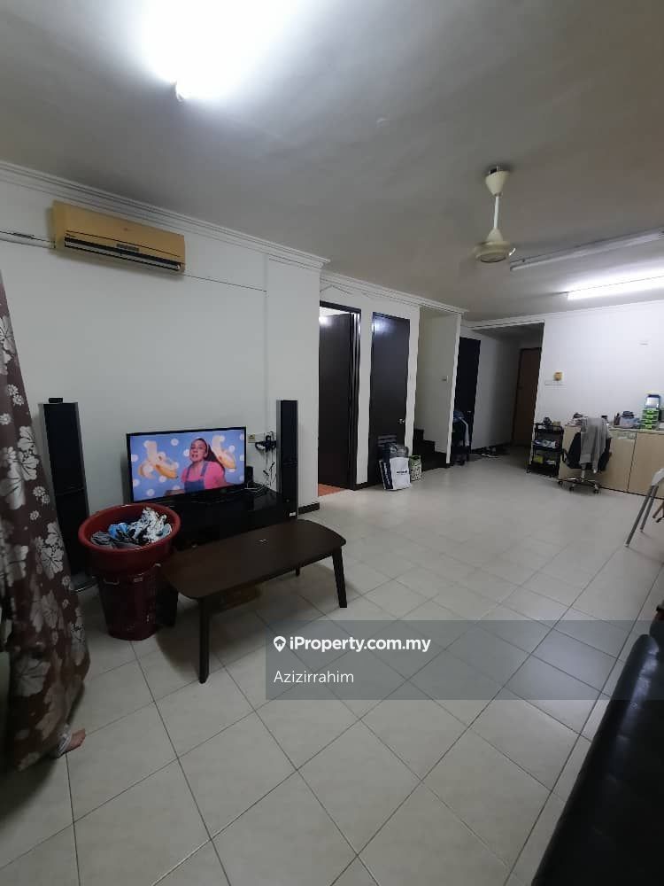 Cyberia Smart Homes Condominium 4 bedrooms for rent in Cyberjaya