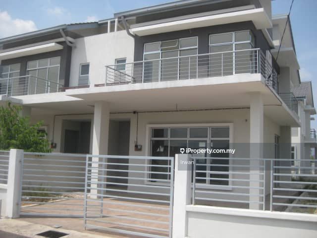 Indigo Homes, Bandar Saujana Putra, Jenjarom