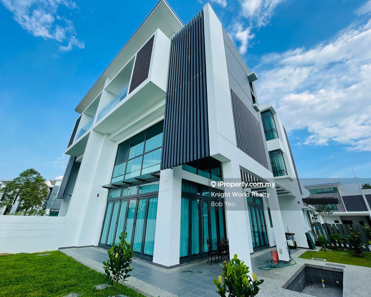 Cyberjaya Semidetached House 6 bedrooms for sale