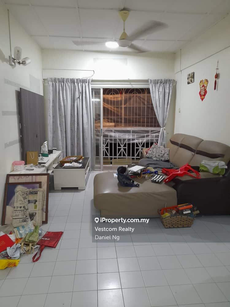 Cheras Perdana Apartment Block A, B, C Apartment 3 bedrooms for sale in