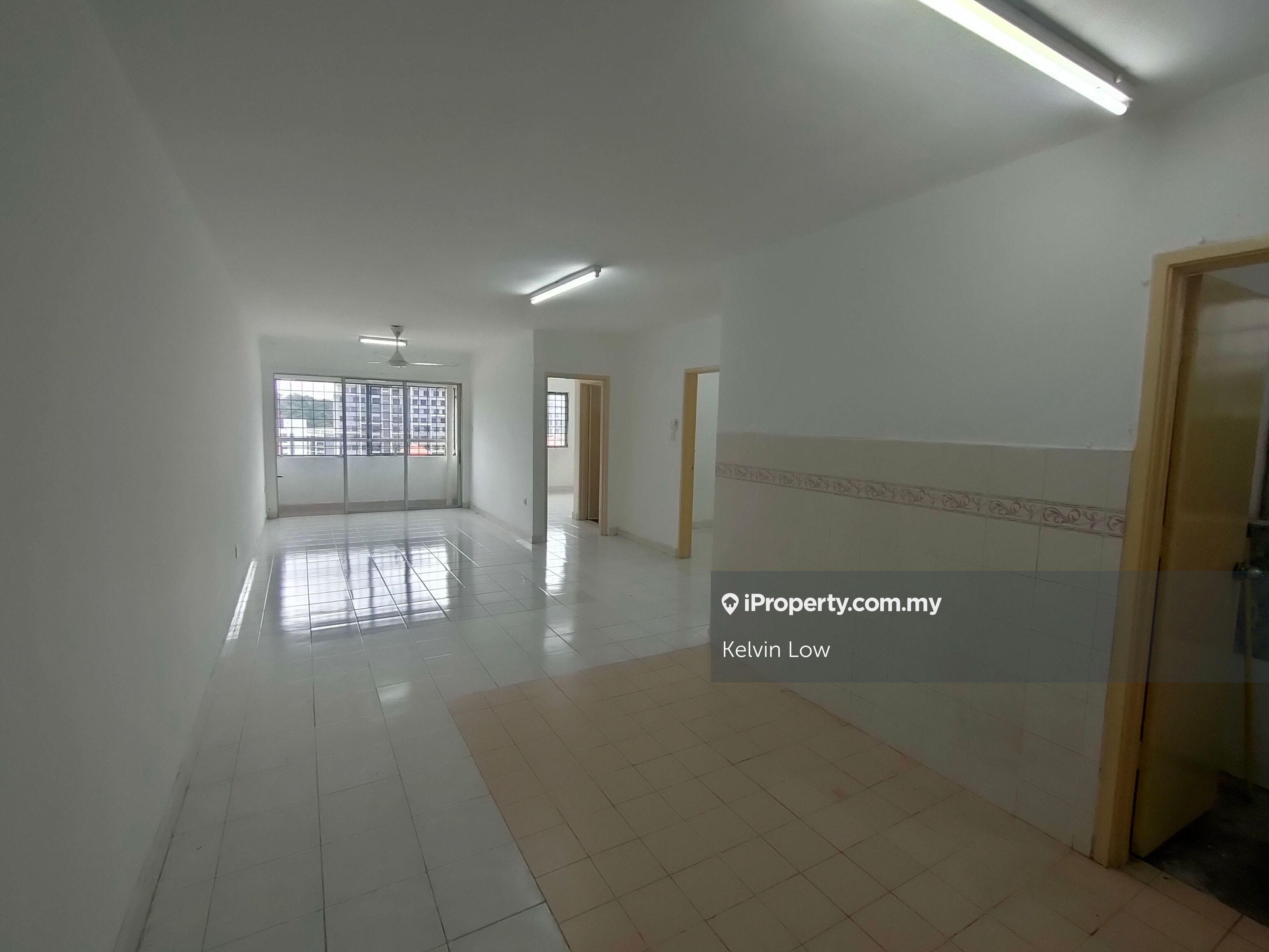 Flora Damansara Flat Flat 3 bedrooms for rent in Damansara Perdana