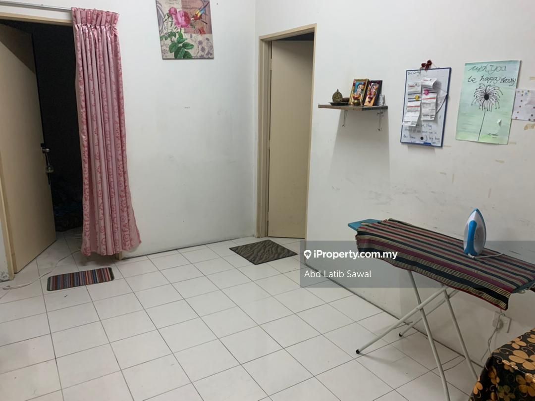 Taman Seri Setanggi Intermediate Apartment 3 1 Bedrooms For Sale In Johor Bahru Johor Iproperty Com My