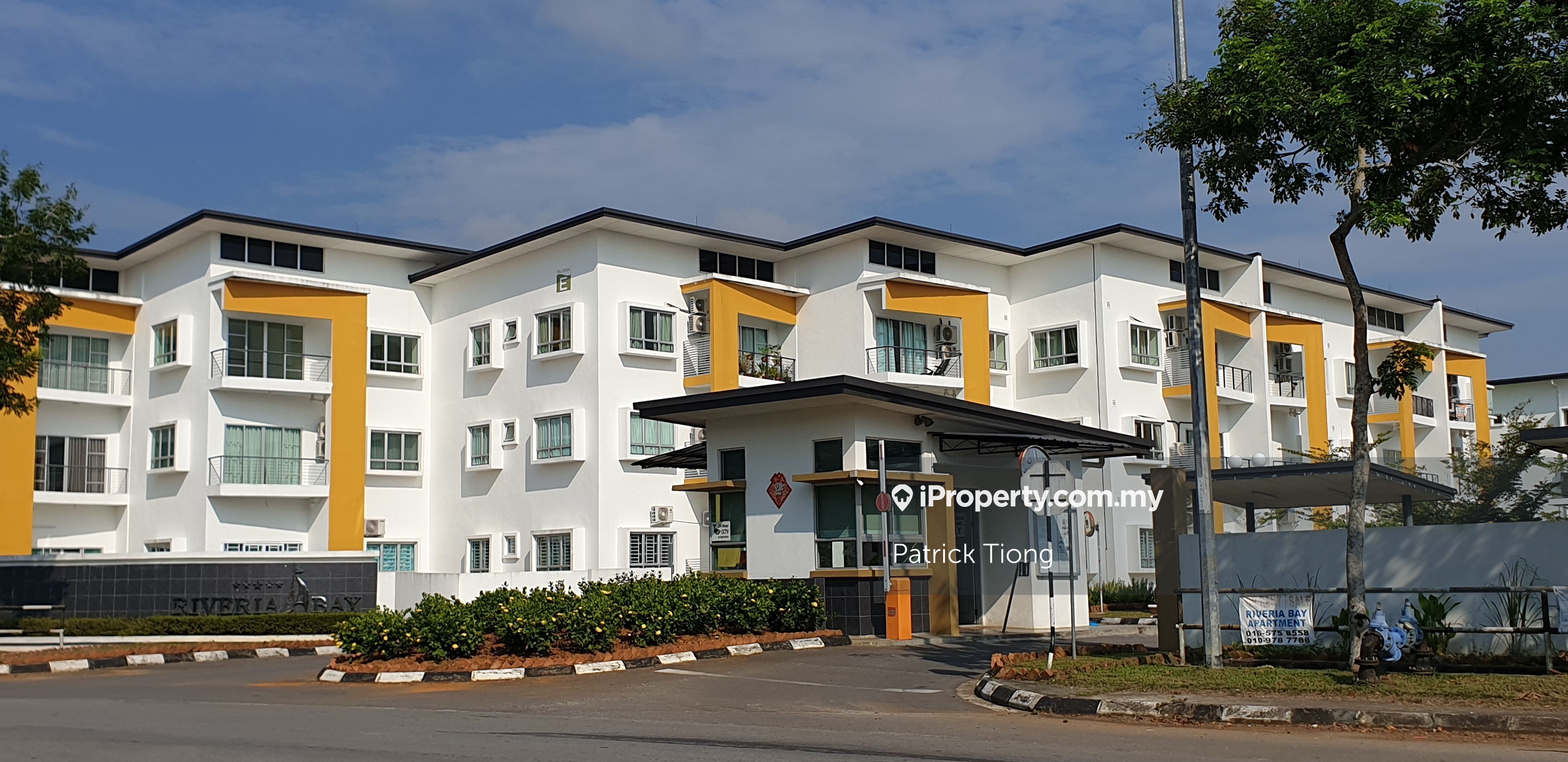 Riveria Bay Apartments Intermediate Apartment 3 bedrooms for rent in
