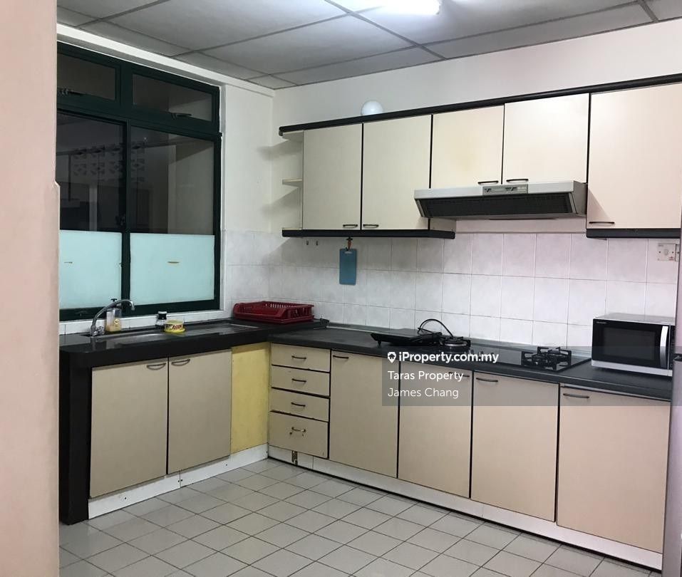 The Istara, Petaling Jaya