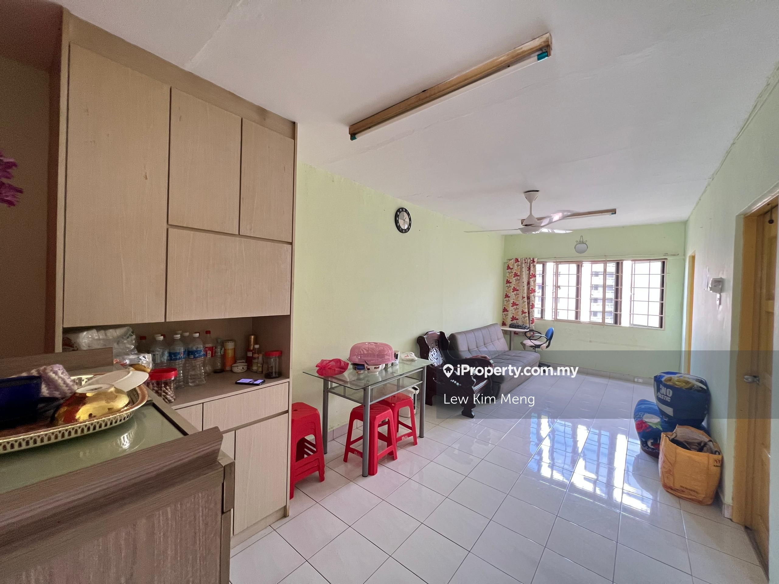 Suria Magna Intermediate Apartment 2 bedrooms for sale in Kepong, Kuala