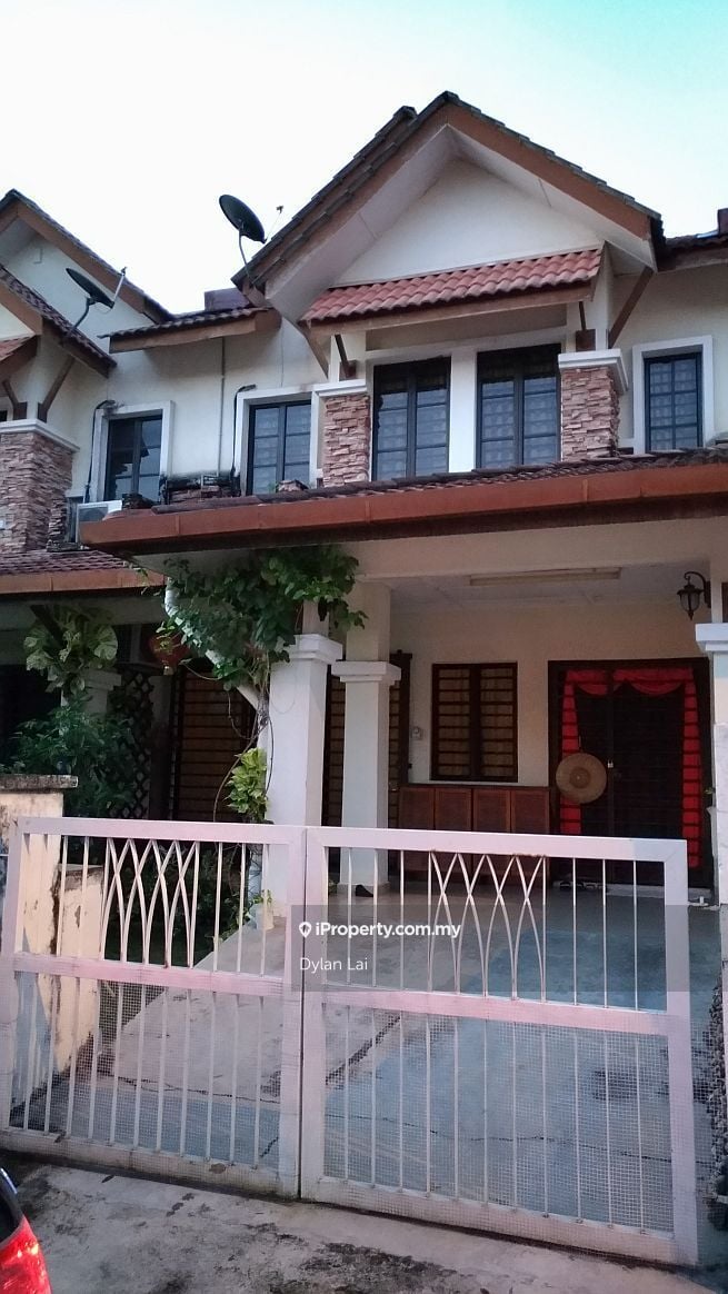 Nusaputra Precint 1, Double Storey Terrace House Puchong 20x70