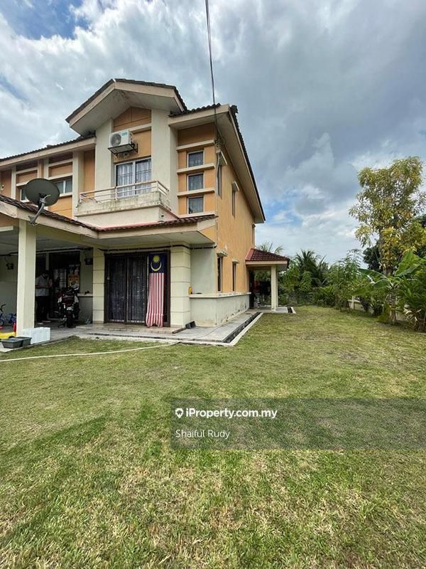 Saujana Utama 3 Sungai Buloh, Saujana Utama Corner lot 2sty Terrace